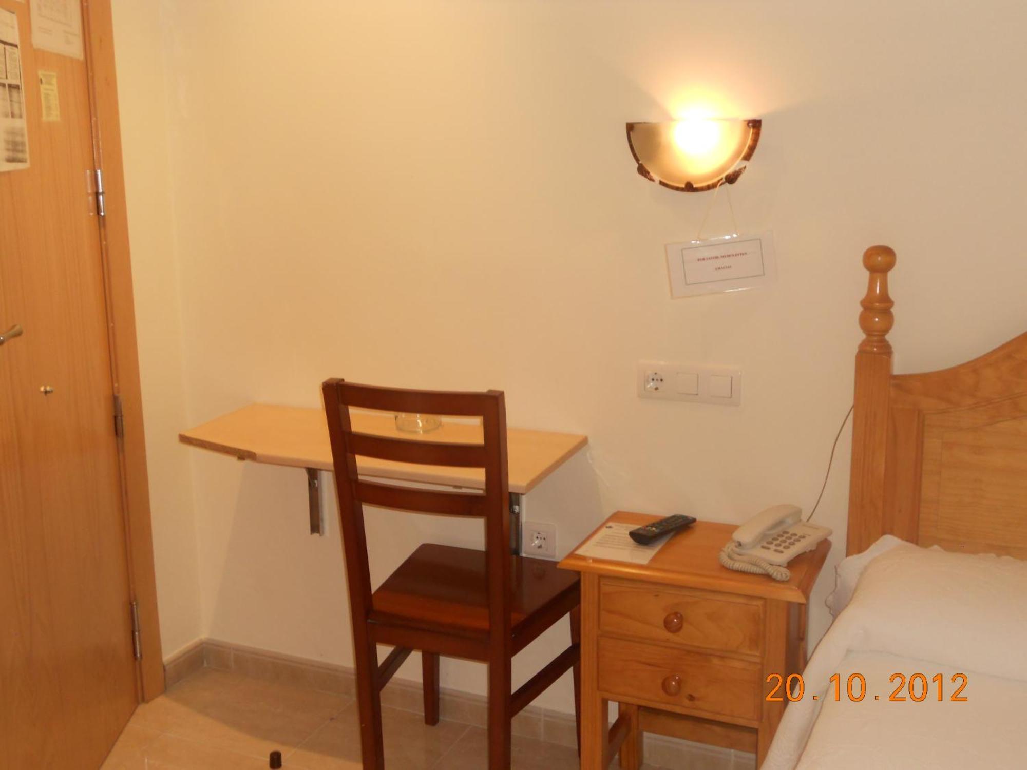 Hostal Restaurante Hermanos Zamora Palma del Río Extérieur photo