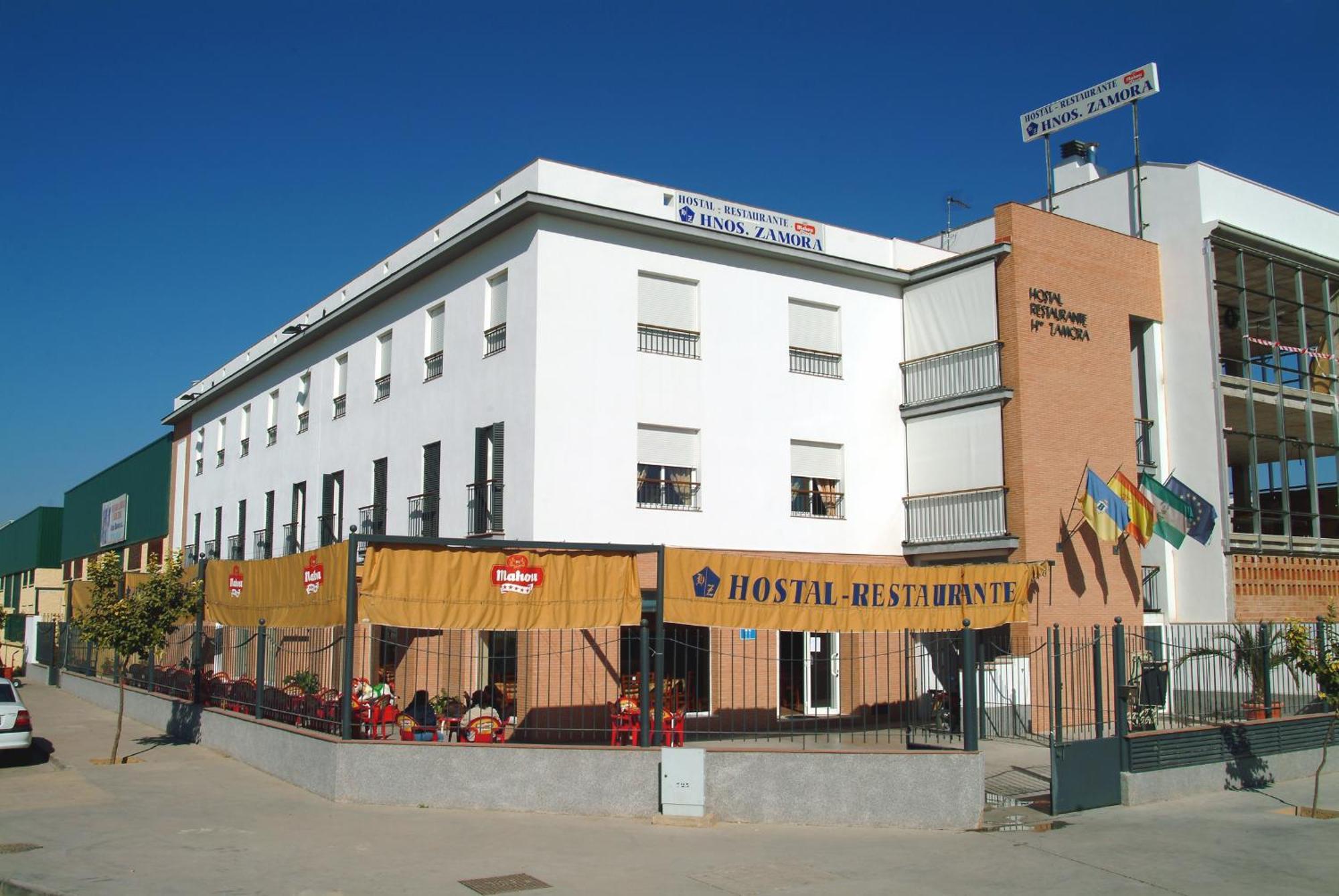 Hostal Restaurante Hermanos Zamora Palma del Río Extérieur photo