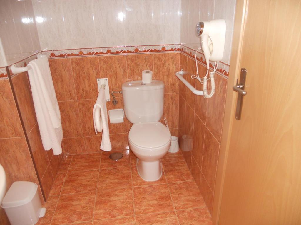 Hostal Restaurante Hermanos Zamora Palma del Río Extérieur photo